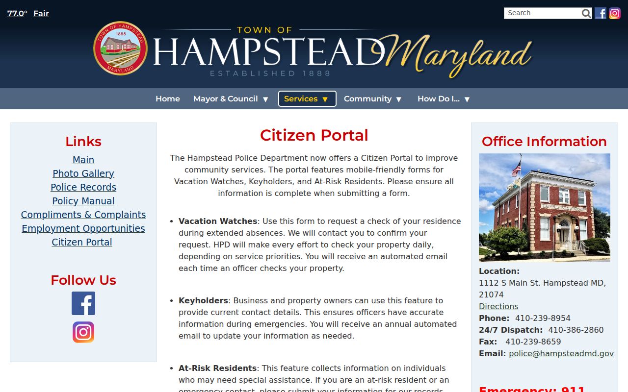 Hampstead town citizen portal page offering vacation watch and keyholder forms but no warrant lookup
